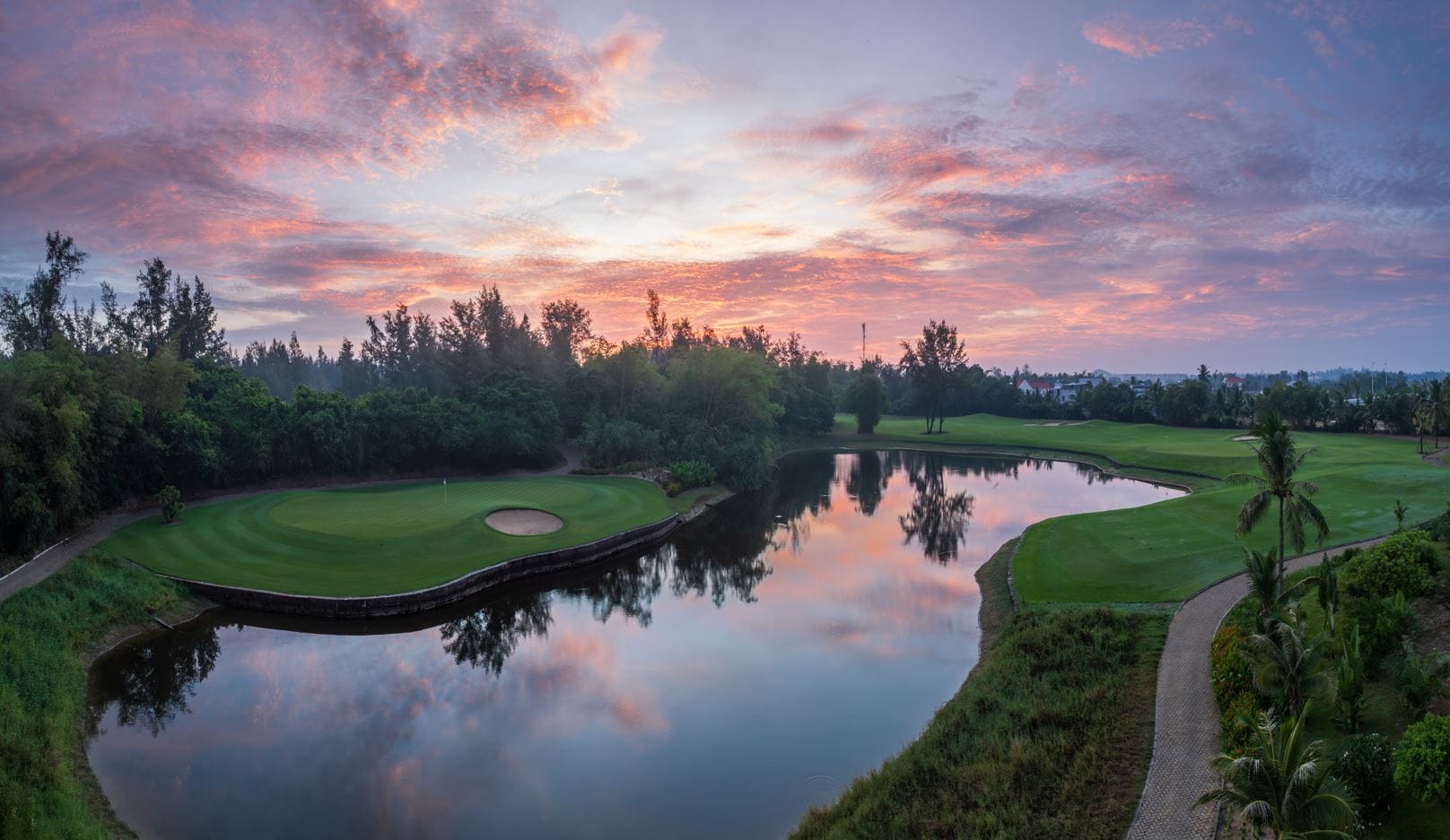 Central Vietnam Golf Holiday 6–9 Days