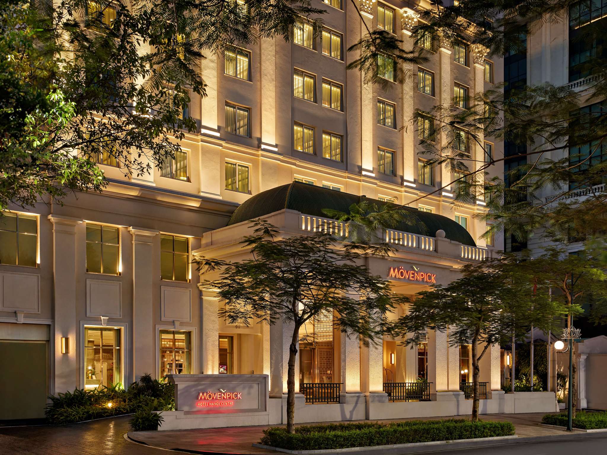 Movenpick Hotel Hanoi Centre exterior