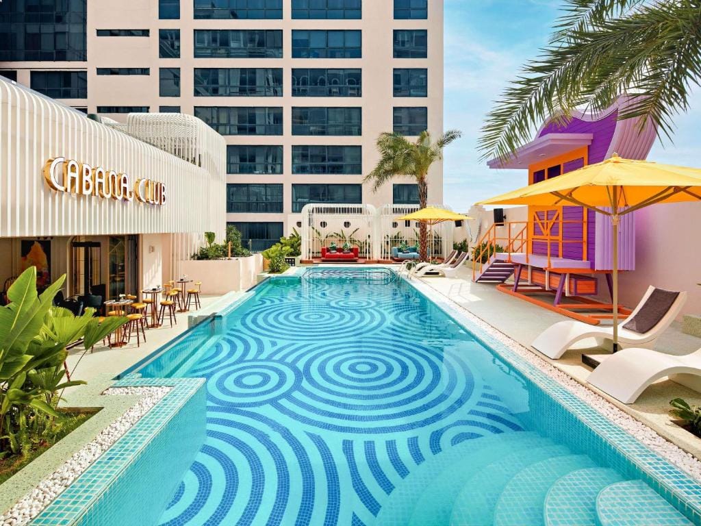 Rooftop pool at Mövenpick Hotel Hanoi Centre