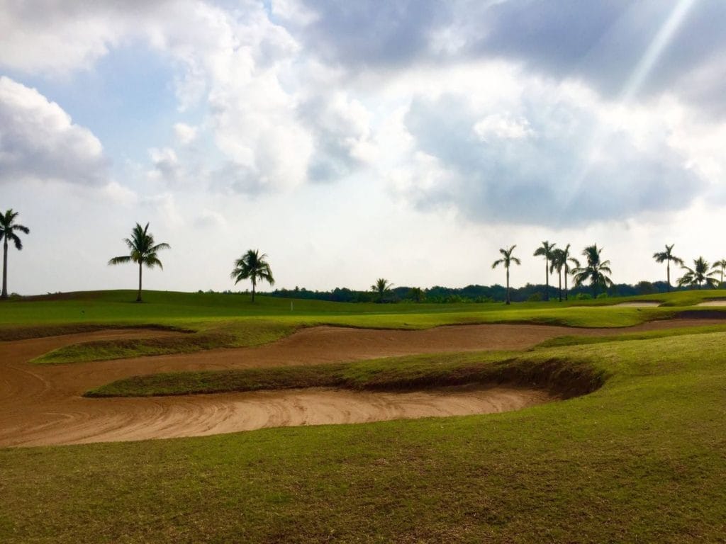 Fairway bunkers at Emerald Country Club